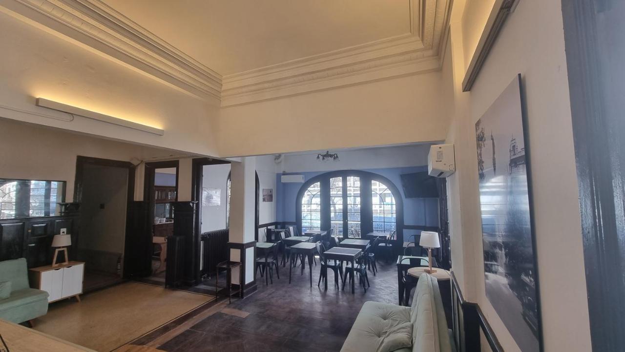 Nuevo Hotel Aramaya モンテビデオ エクステリア 写真