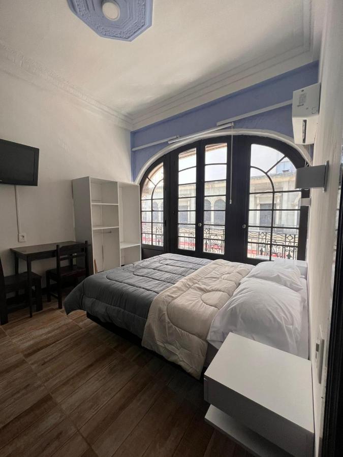 Nuevo Hotel Aramaya モンテビデオ エクステリア 写真