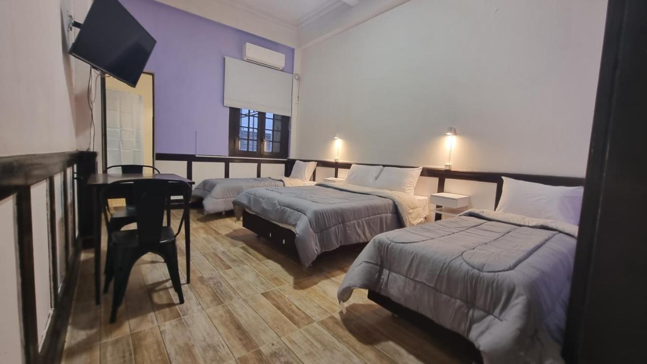 Nuevo Hotel Aramaya モンテビデオ エクステリア 写真